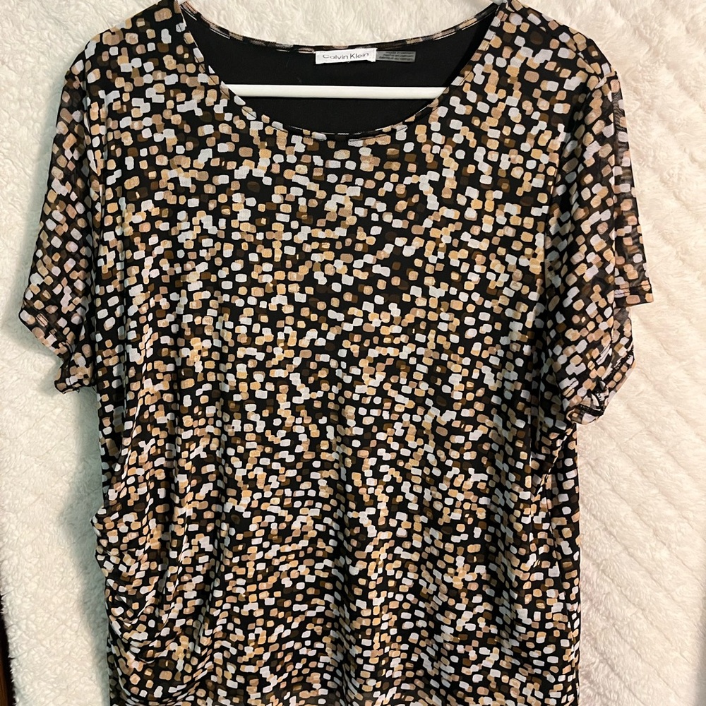 Calvin Klein Black and Tan Patterned Blouse